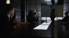 Стрела 3 сезон 1 серия